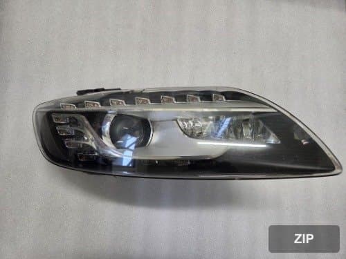 Стекло фары переднее правое HID 11-pin