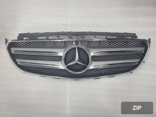 Решётка радиатора Mercedes-Benz E-класс W213 A2138880260 с молдингом A2138850200