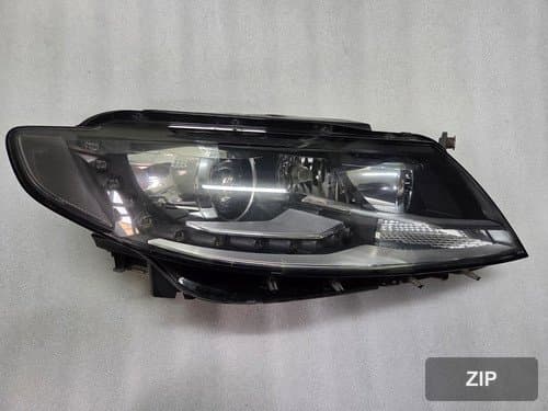 Фара передняя правая HID 11-контактная 3C8941752F