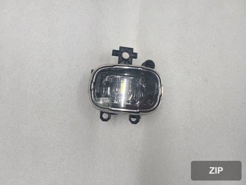 Противотуманная фара передняя правая LED XM3