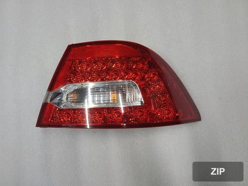 Задний фонарь LED правый Lotze