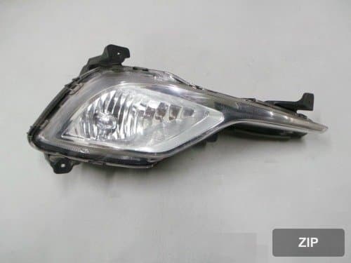 Противотуманная фара правая YF Sonata 922023S210