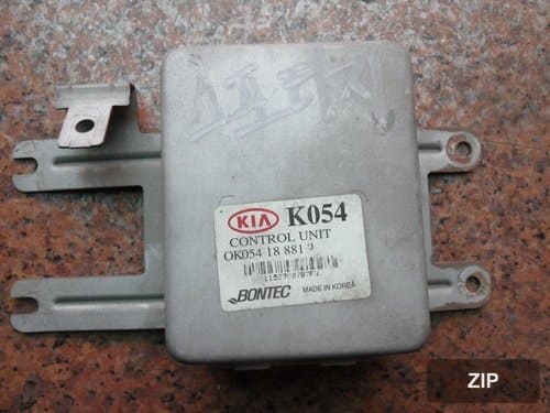 Блок управления Sportage 0K05418881D