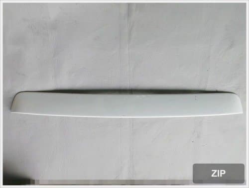 Спойлер крышки багажника Sorento 872003E000