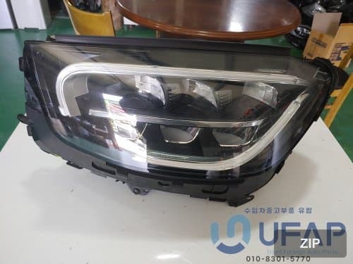Фара левая LED