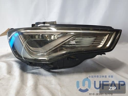 Фара правая LED