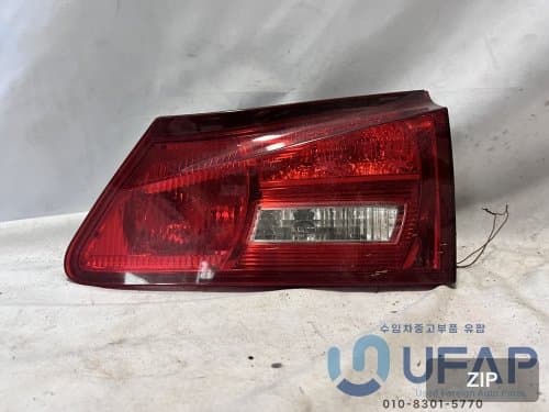 Задний фонарь пассажирский, Lexus IS 2006-2008 8158153061 8158150360