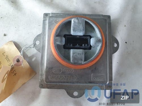 Блок фар Jeep Grand Cherokee WK 68223396AA