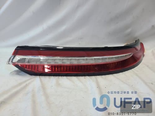 Задний фонарь правый LED LJ7B13404AJ LJ7Z13404C