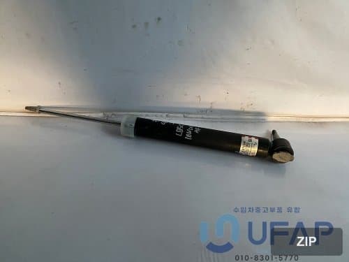 Амортизатор задний левый и правый, LB5C18W002AF LB5Z18125AC