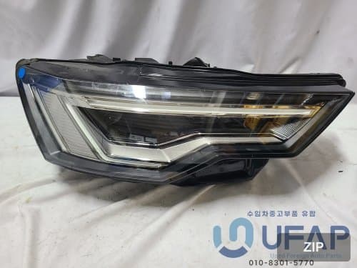 Фонарь задний правый Audi A6 LED
