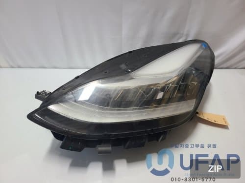 Фонарь задний левый Tesla Model 3 (2019-2024), арт. 107737100L