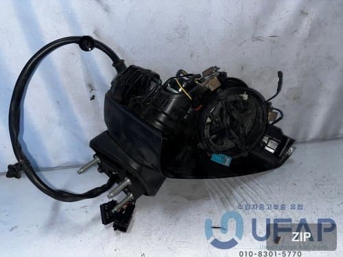 Боковое зеркало 14 пинов 8V5857410F