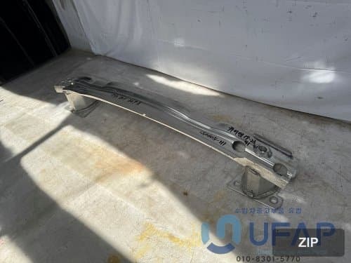 Рейлинг крыши задний, Porsche Cayenne 9Y 9Y0807309A