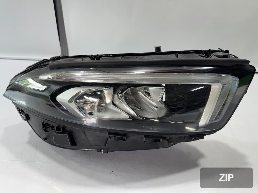 Фара правая (Mercedes-Benz A-Class V177, 2019–2023) A1779064803 A1779060201