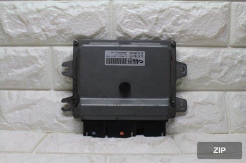 Блок управления двигателя ECU 237100011R, 237100005R
