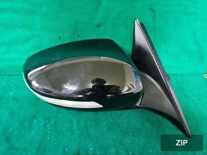 Hyundai Genesis 2011 — зеркало боковое правое 87620 3M020AF