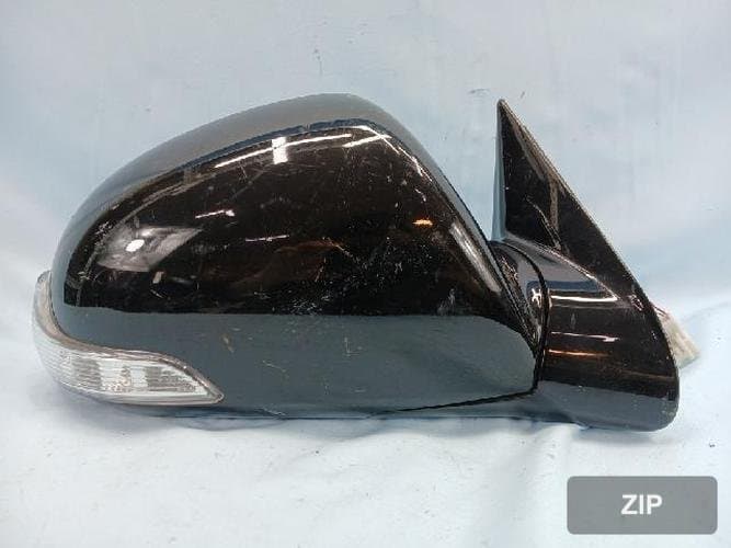 KG Mobility Chairman 2011 — зеркало боковое правое